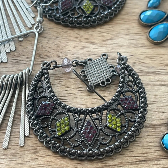 6 pairs bundle fashion earrings dangling drop hoops silver gold green black - Picture 3 of 16